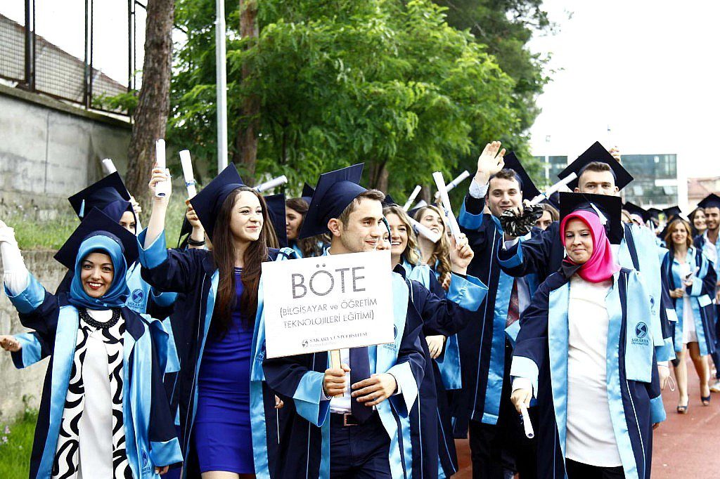 SAÜ Eğitim Fakültesi Mezuniyet Töreni-2015 (8)
