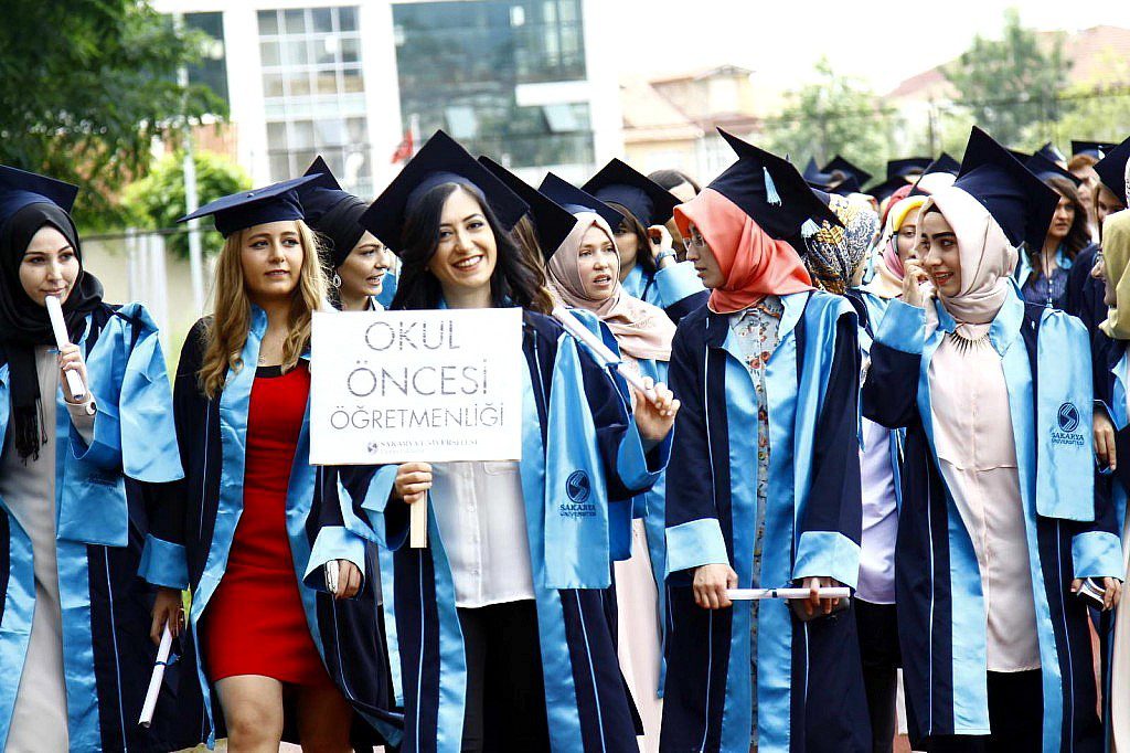 SAÜ Eğitim Fakültesi Mezuniyet Töreni-2015 (9)